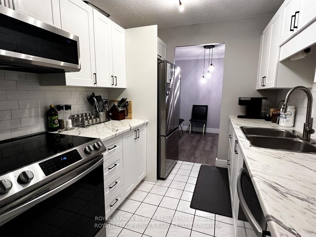 45 Pond Mills Road, Unit 212 - Photo 4
