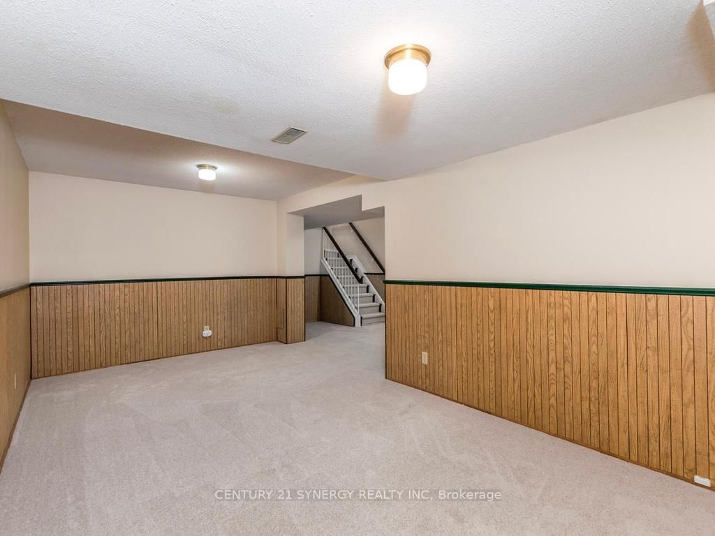 22C Maple Ridge Crescent • #80 • Nepean, ON photo 28