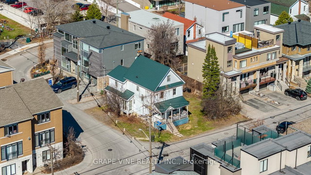 388 Berkley Avenue