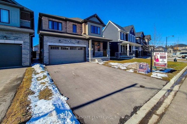 23 Hawick Crescent