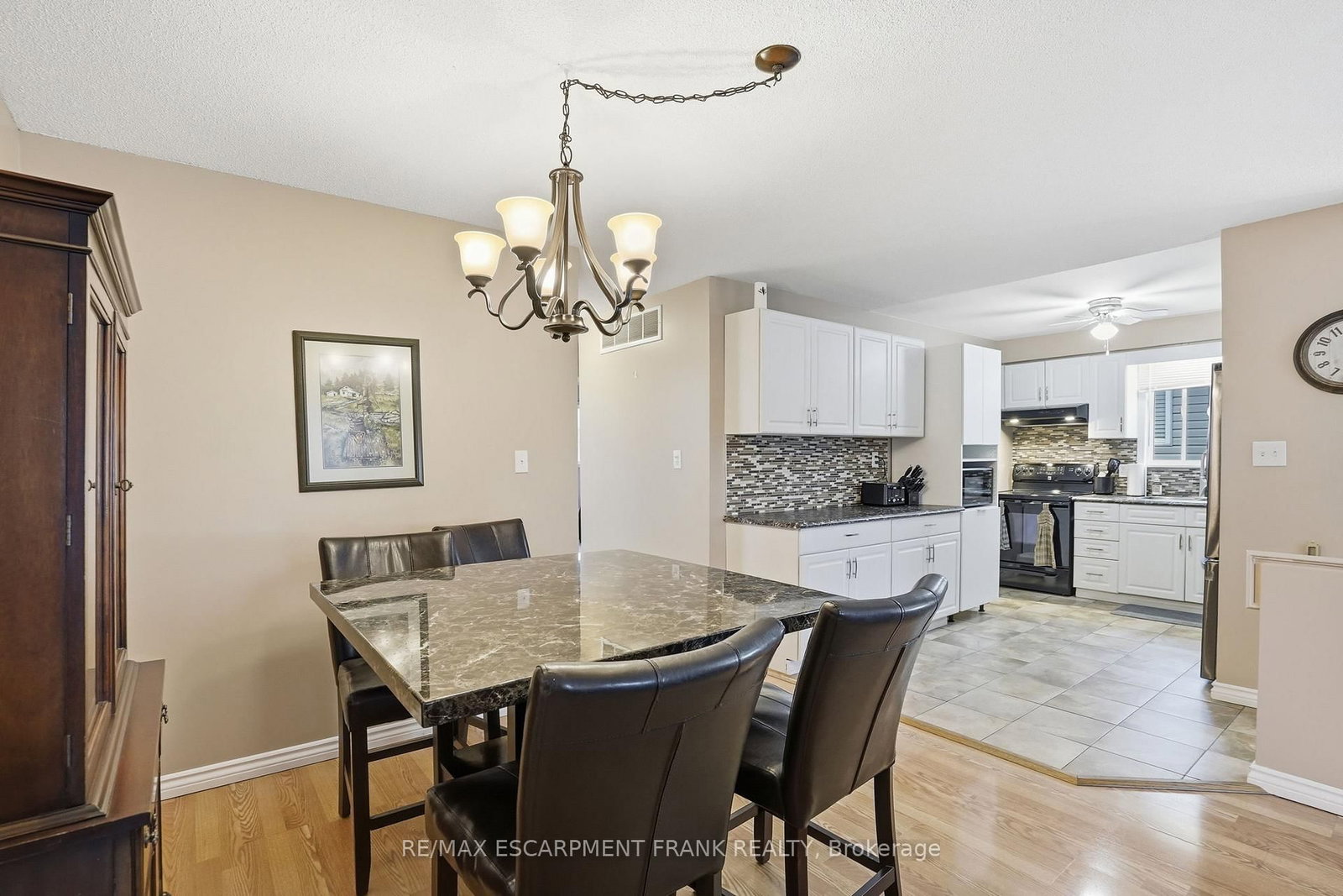 593 Grey Street • Brantford, ON photo 10