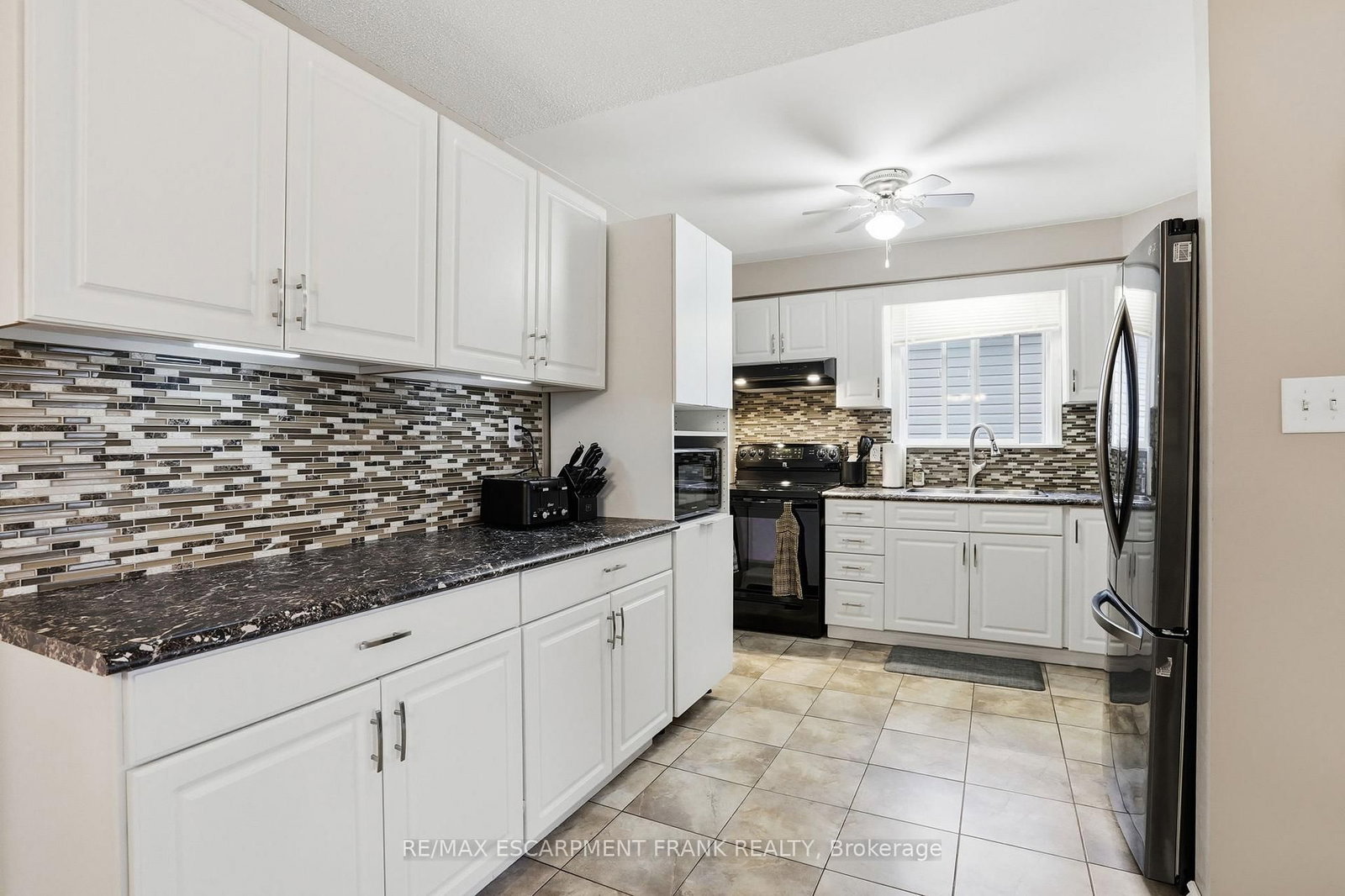 593 Grey Street • Brantford, ON photo 11