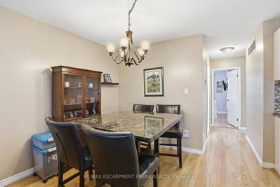 593 Grey Street • Brantford, ON photo 9