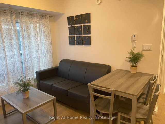 G204 - 275 LARCH Street