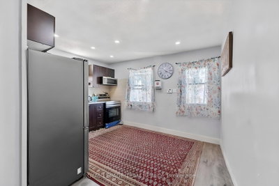 105 Jolliet Avenue — photo 6