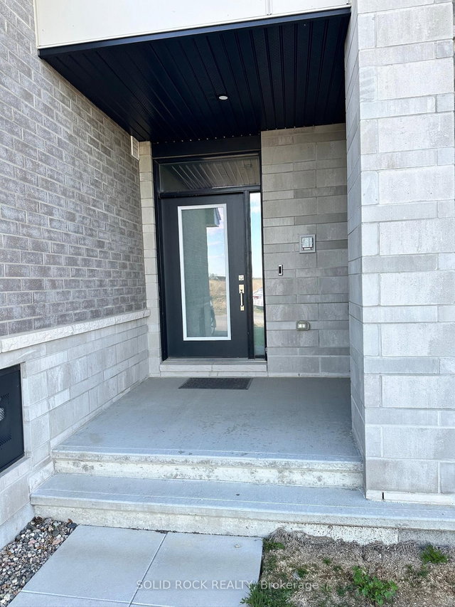 135 ROCKMELON Street