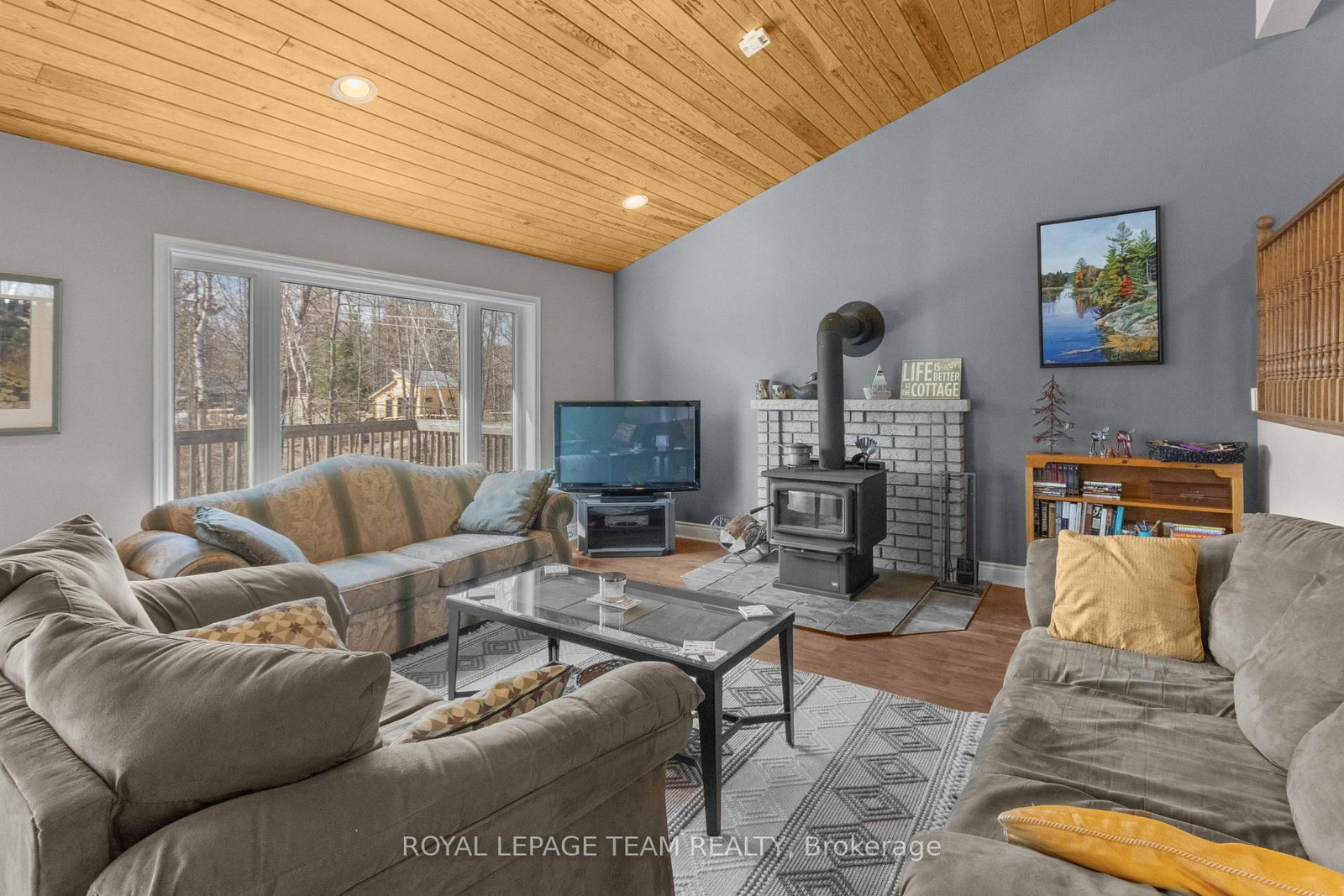 112 Golfers Lane • Combermere, ON photo 12