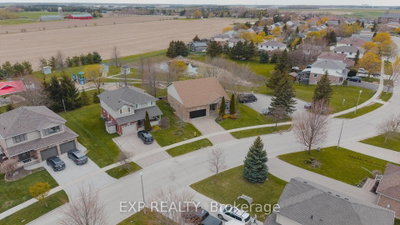 89 Andrews Drive — photo 2