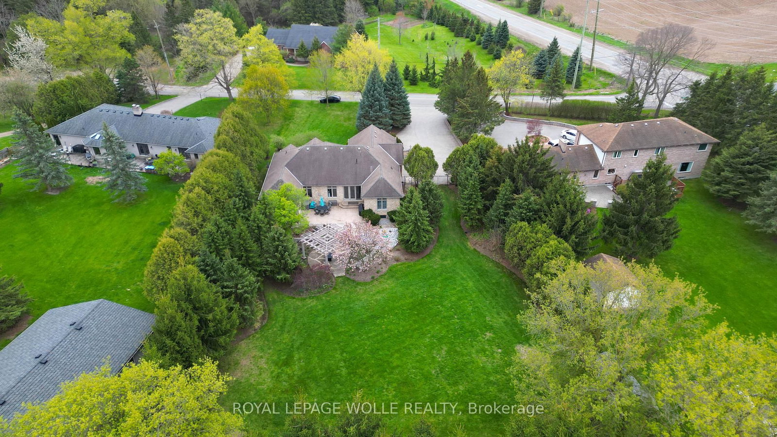 118 Old Mill Road • Cambridge, ON photo 43