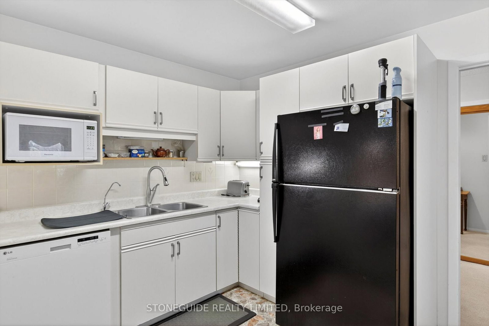 21 Paddock Wood • ##10 • Peterborough, ON photo 15