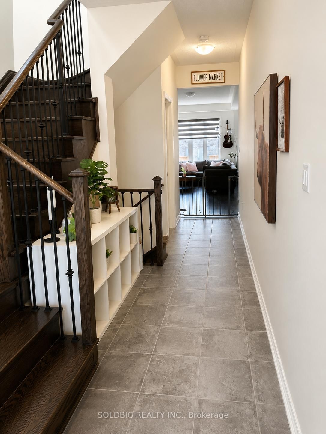 377 Skinner Road • Hamilton, ON photo 2