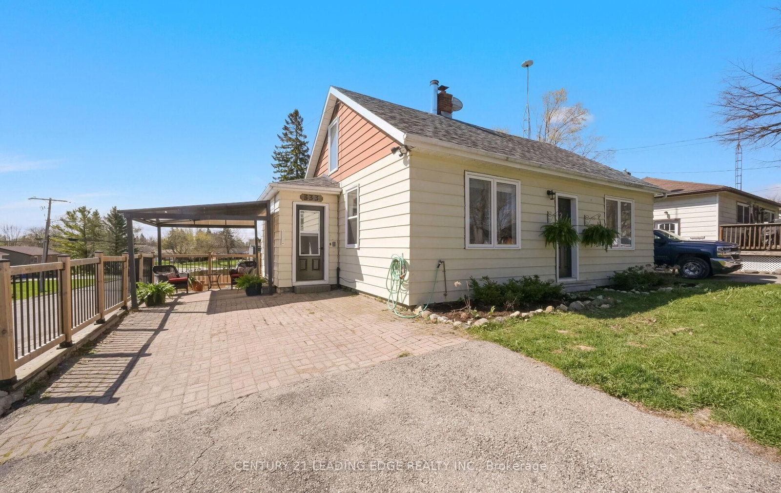 333 Andrew Street • Shelburne, ON photo 1