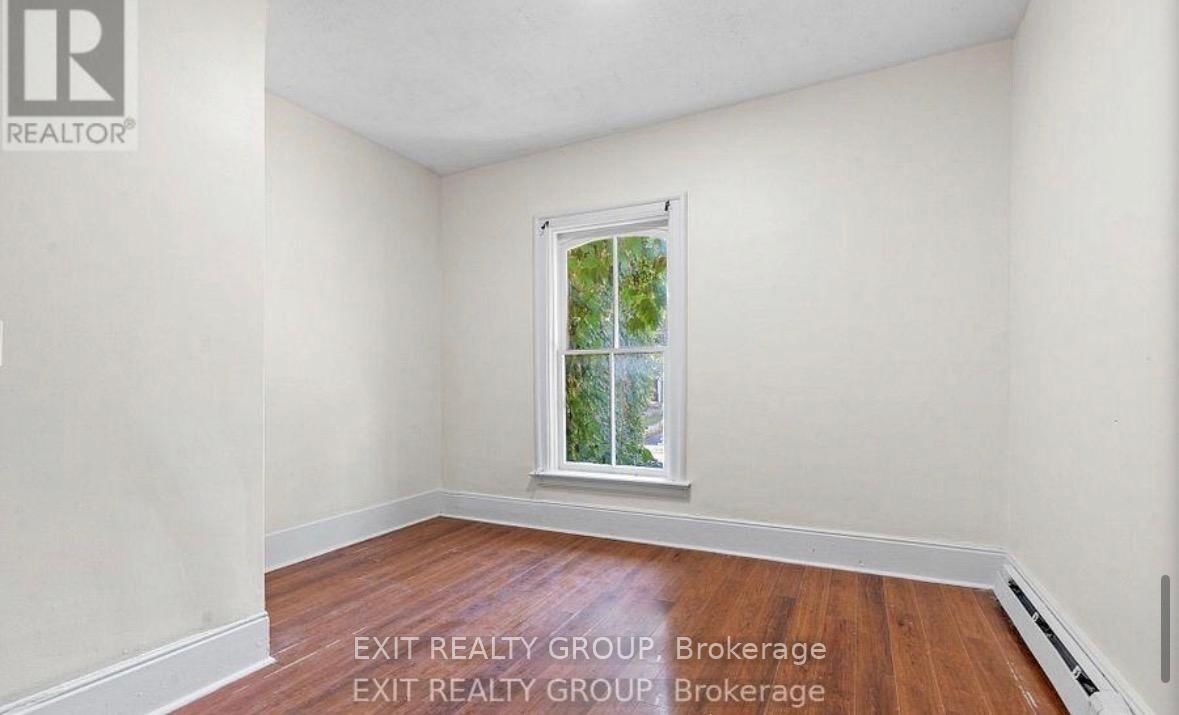 11 Isabel Street • Belleville, ON photo 13