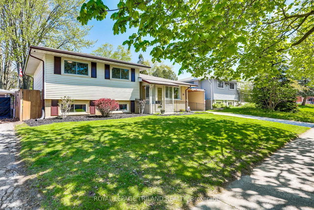 18 Noel Avenue