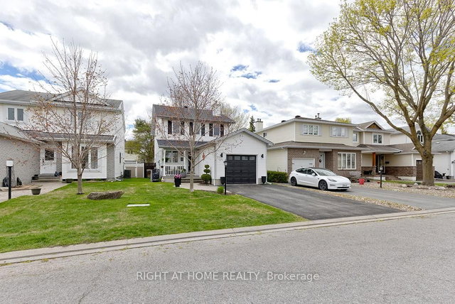 29 Peacock Crescent