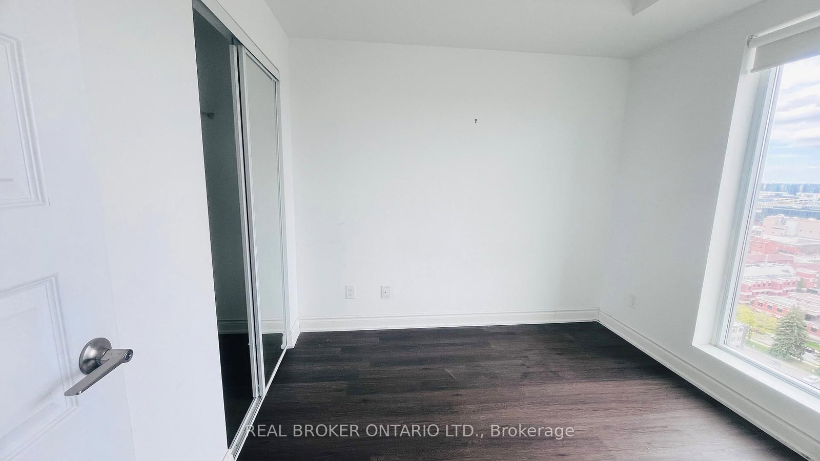 158 N KING Street • #2204 • Waterloo, ON photo 17