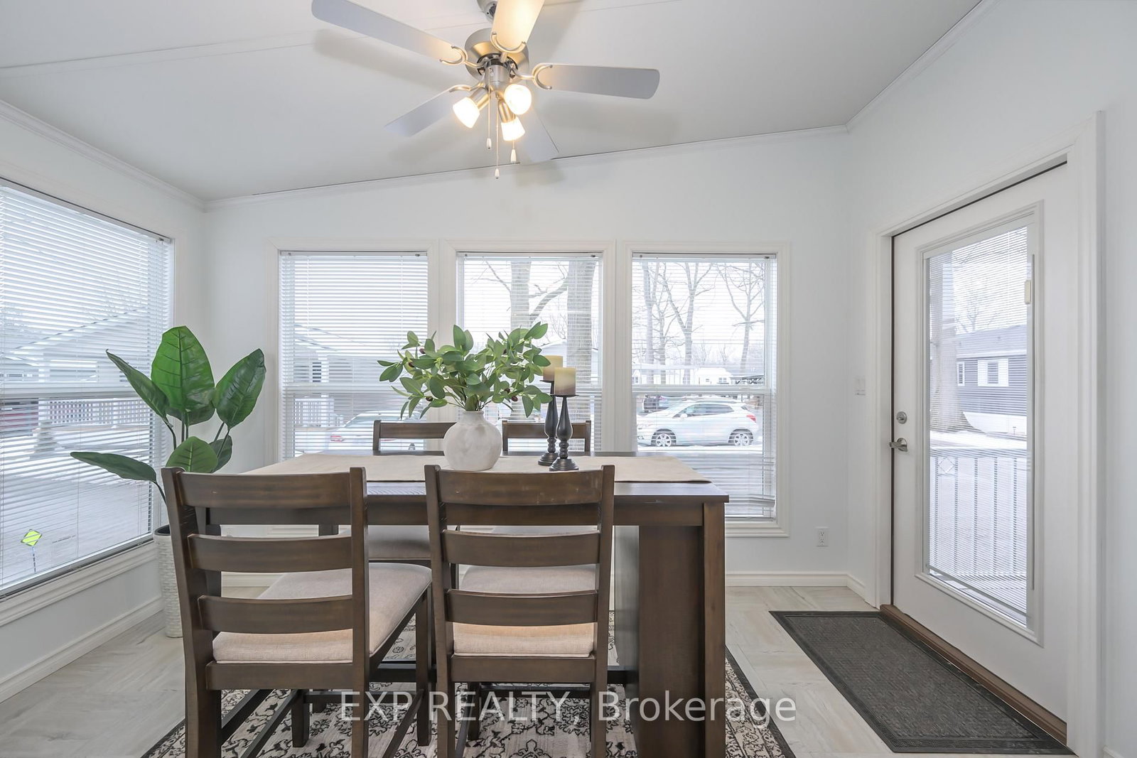 22790 Amiens Road • #51 • Middlesex Centre, ON photo 16