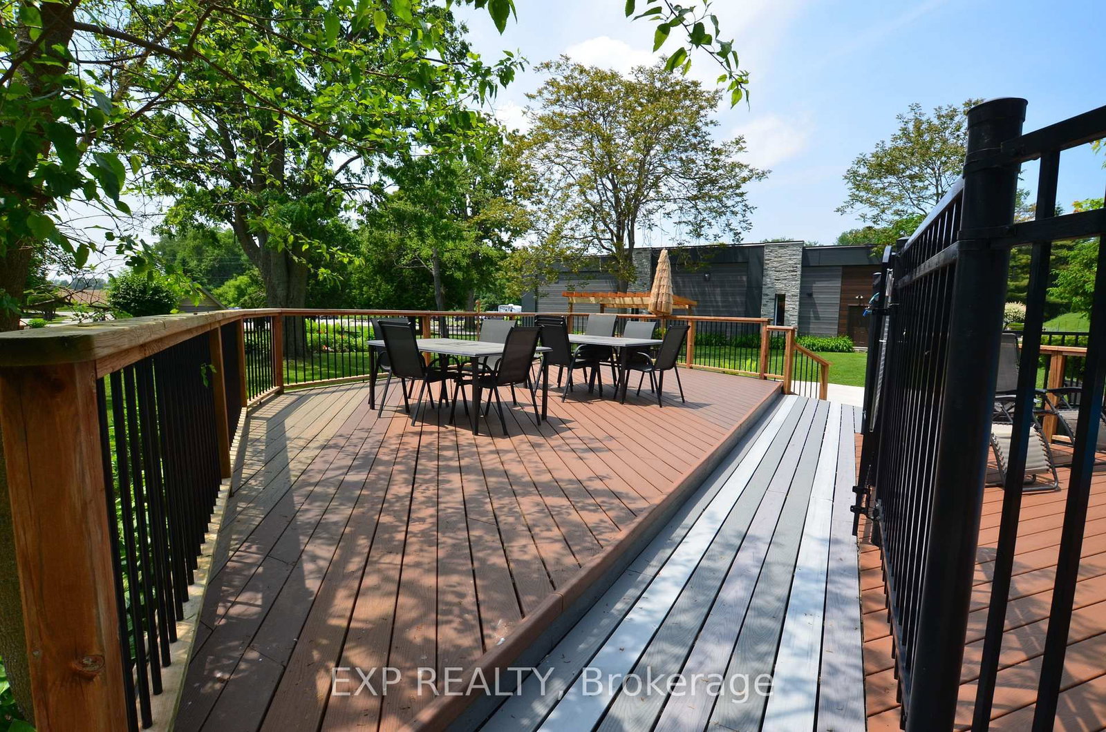 22790 Amiens Road • #51 • Middlesex Centre, ON photo 29