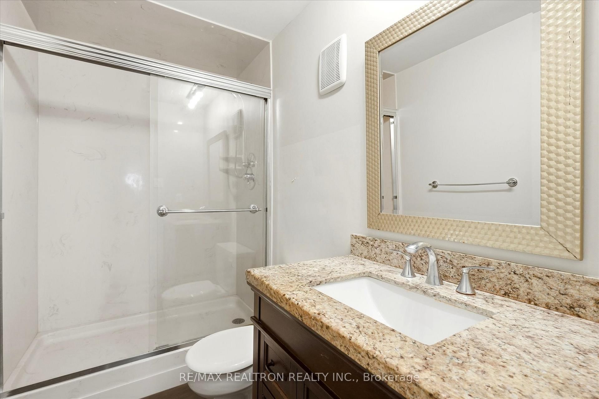 695 Richmond Street, Unit 1006