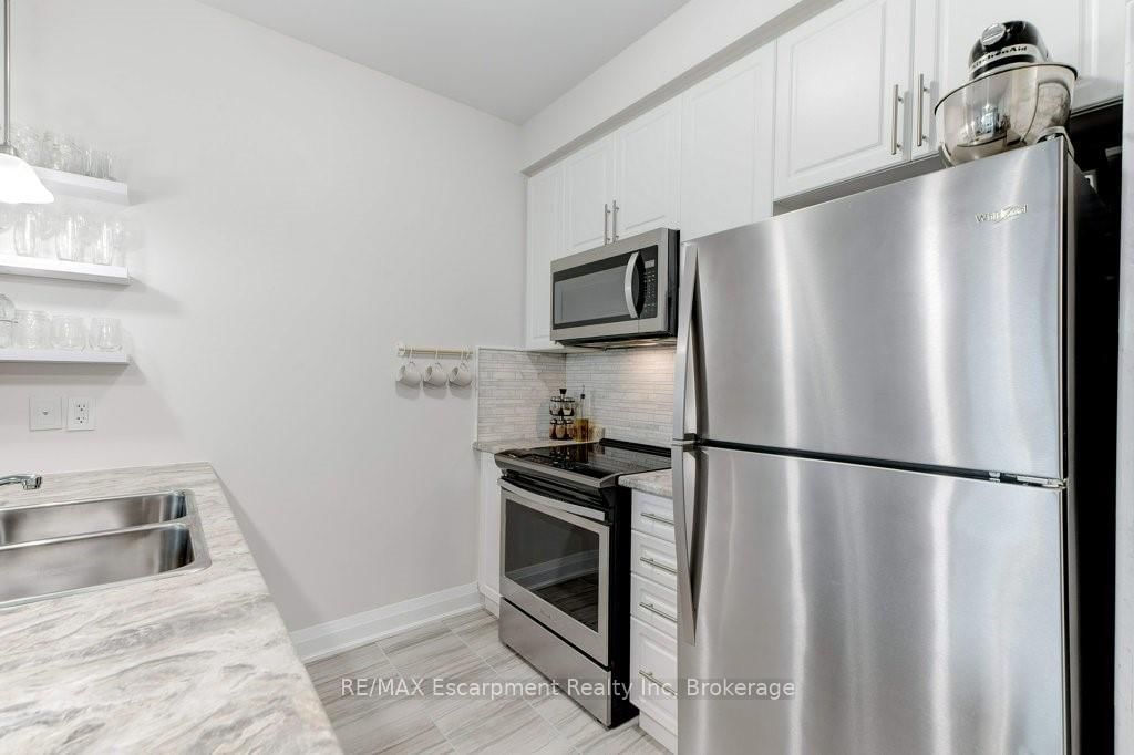 16 Concord Place, Unit 123