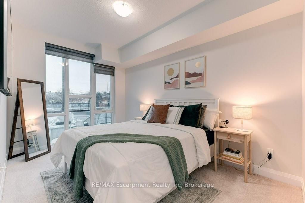 16 Concord Place, Unit 123