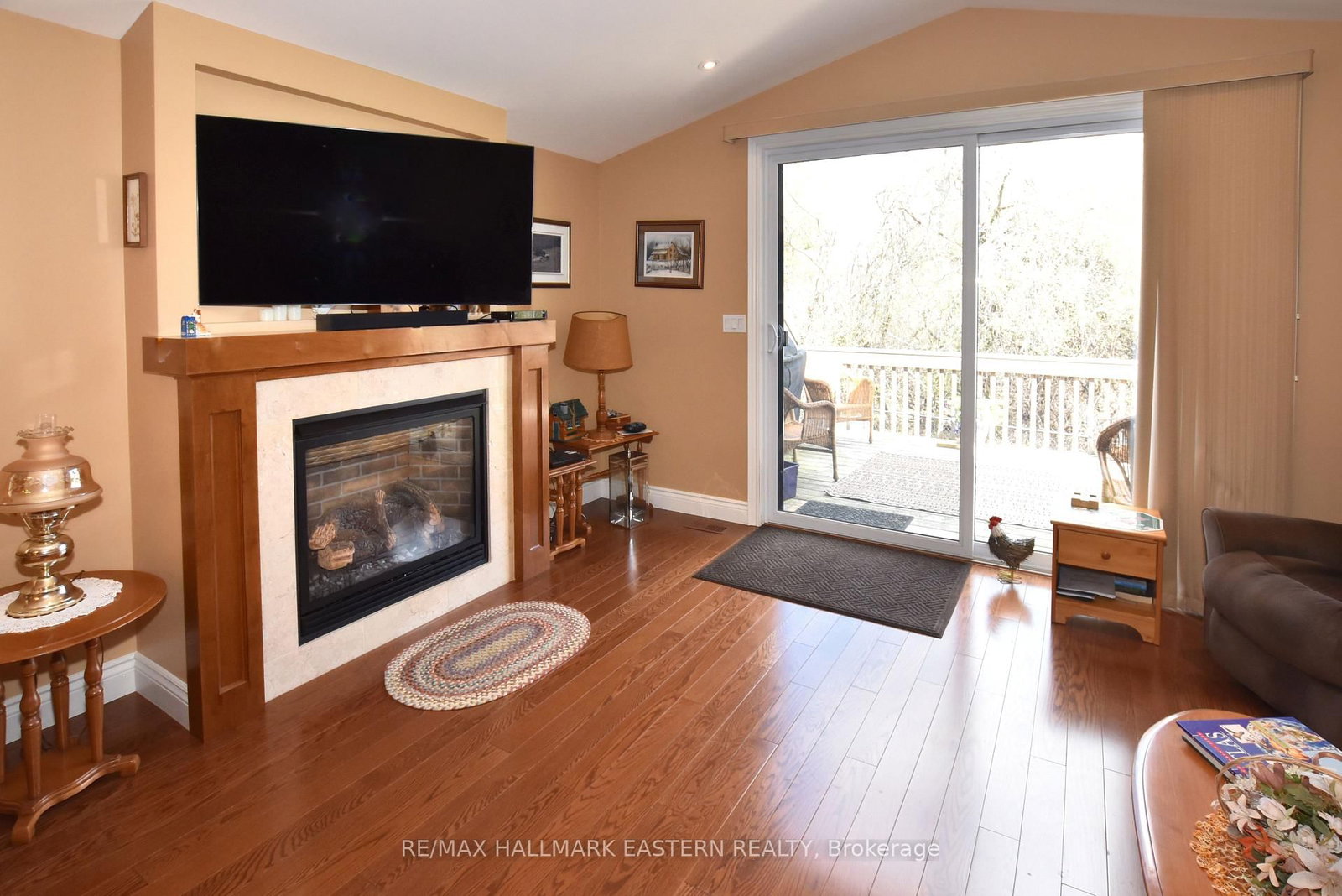 428 Raymond Street • Peterborough, ON photo 8