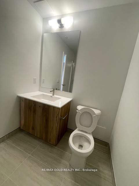 25 WELLINGTON Street S, Unit 3505 - Photo 8