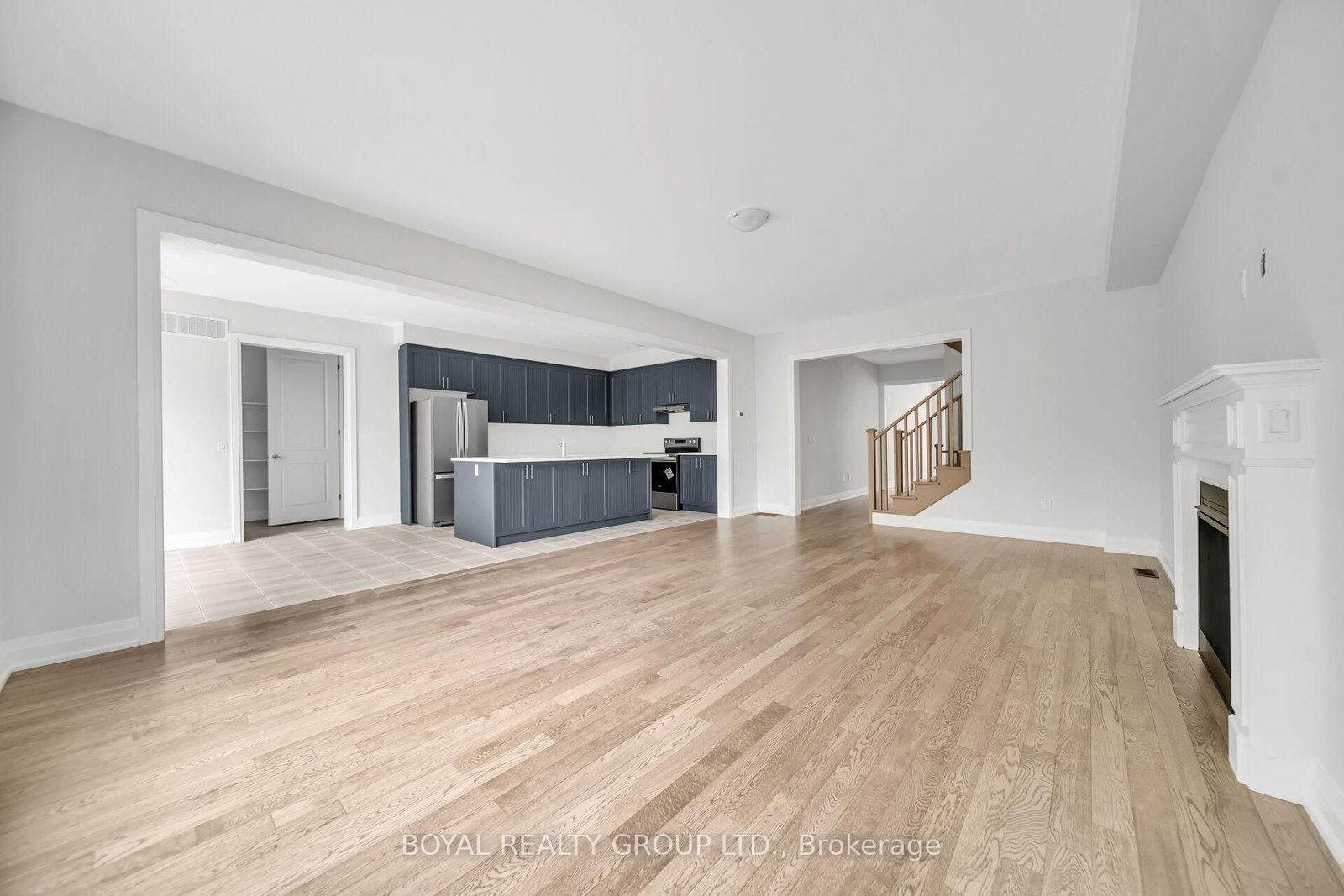 137 Harwood Avenue - Photo 9