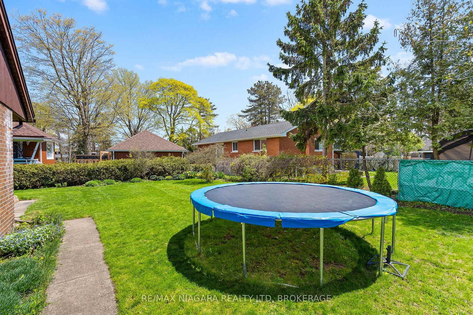 17 Walnut Street • Port Colborne, ON photo 30