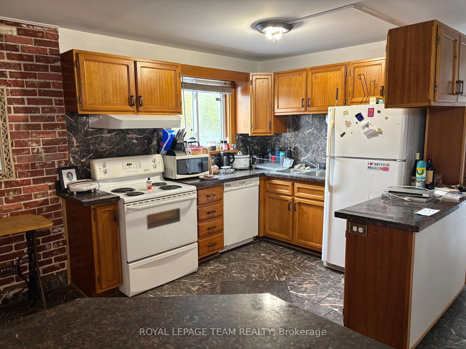 5535 N Mitch Owens Road • Ottawa, ON photo 16