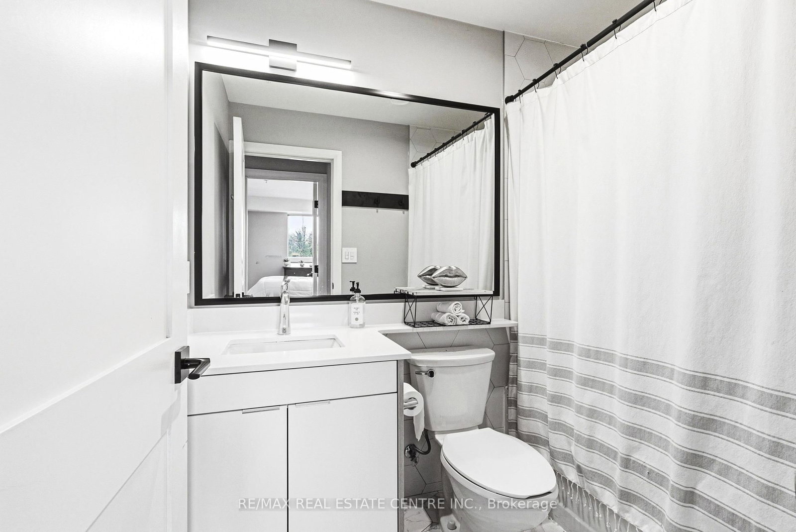 34 Norman Street • #111 • Brantford, ON photo 11