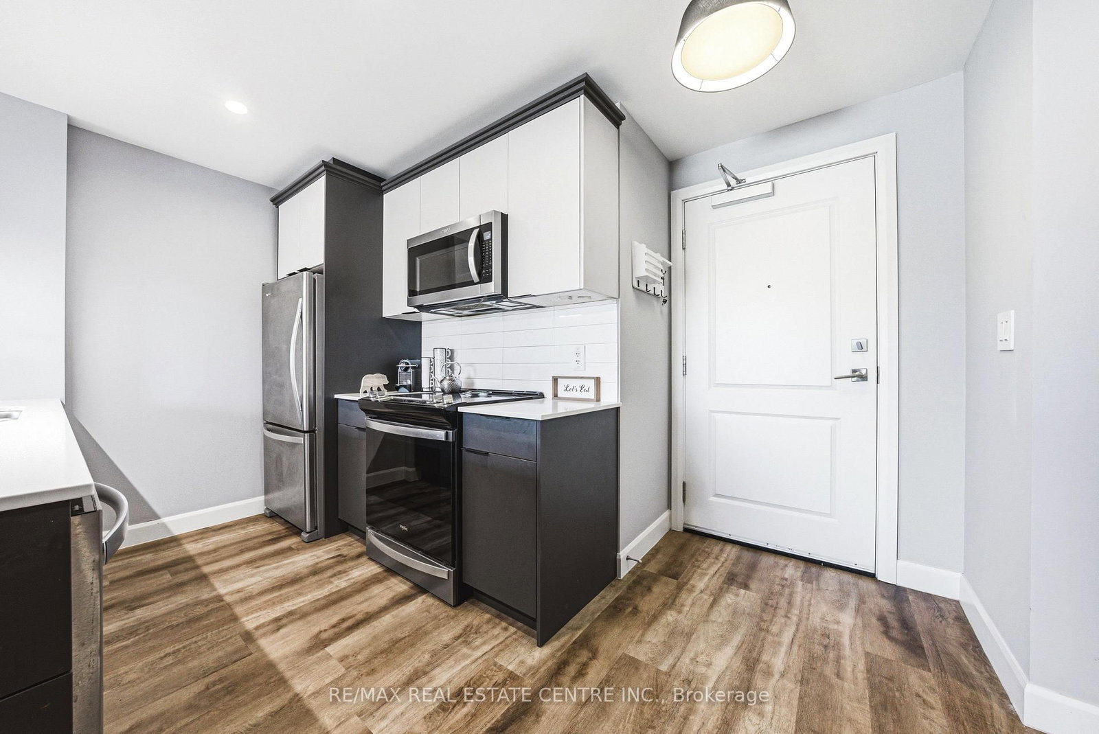 34 Norman Street • #111 • Brantford, ON photo 4