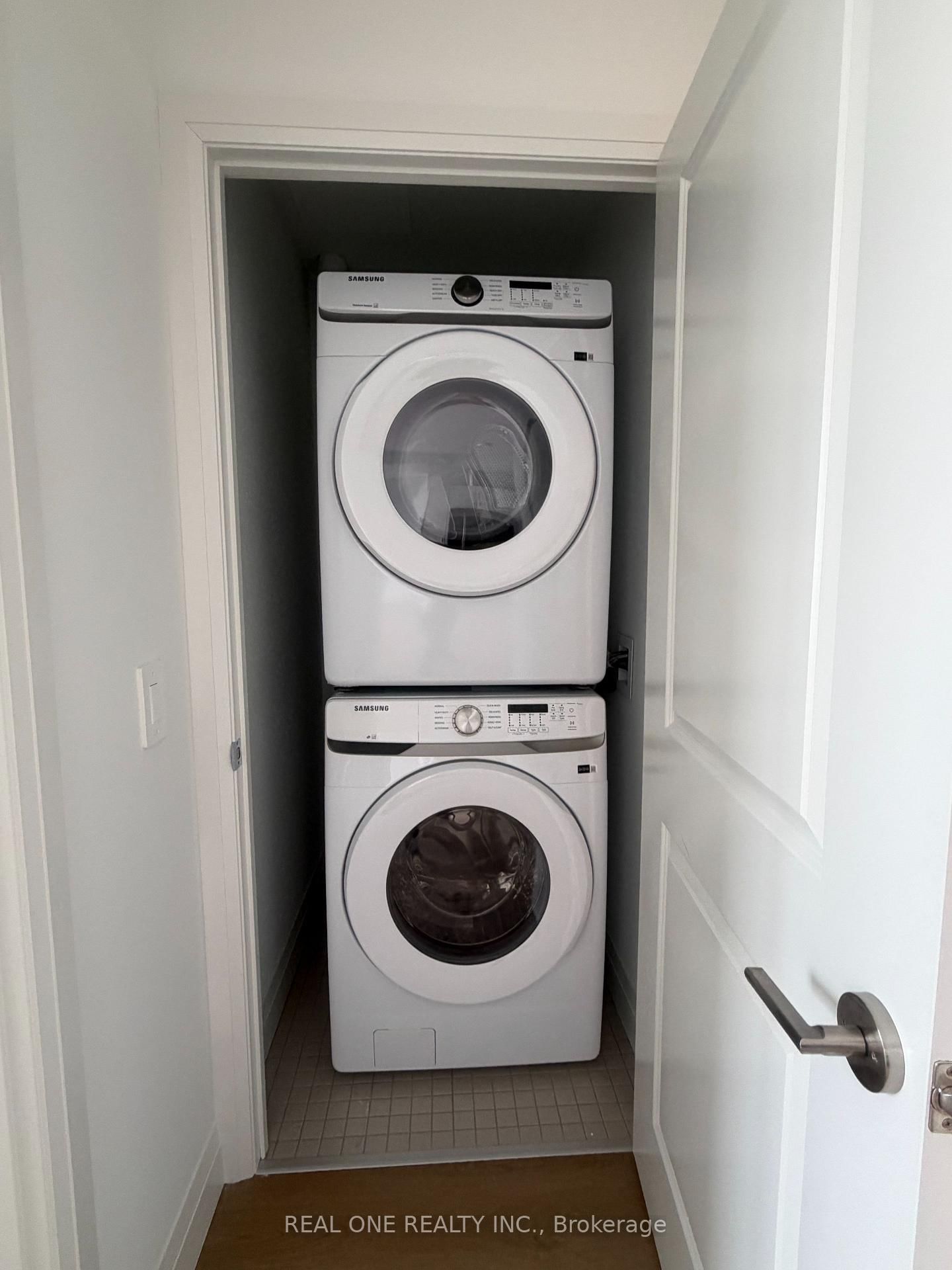 1333 Weber Street E, Unit 1010 - Photo 8