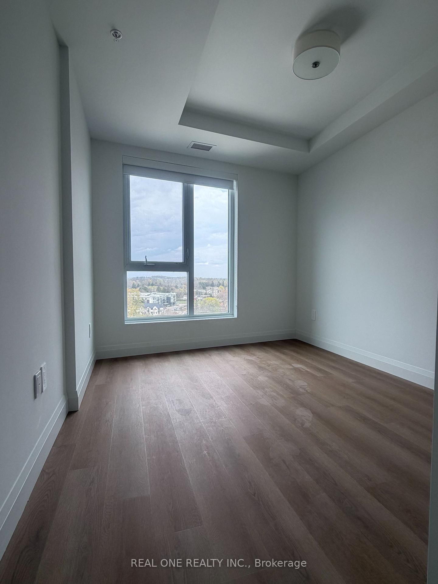 1333 Weber Street E, Unit 1010 - Photo 9