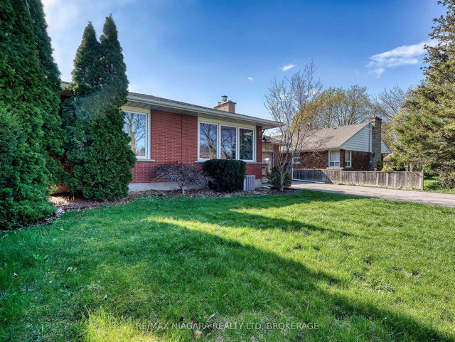 333 Grantham Avenue