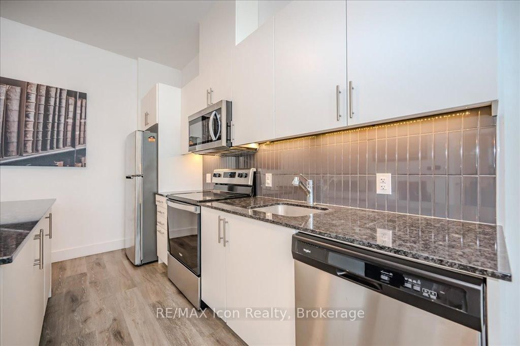 26 Lowes Road W, Unit 105 - Photo 12