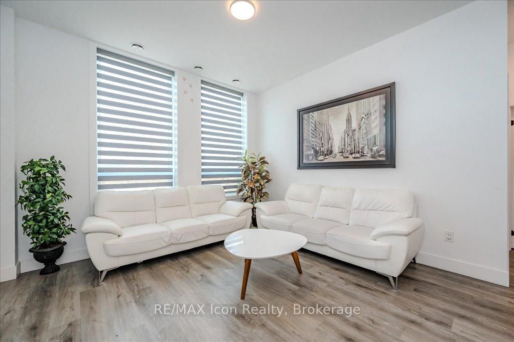 26 Lowes Road W, Unit 105 - Photo 15