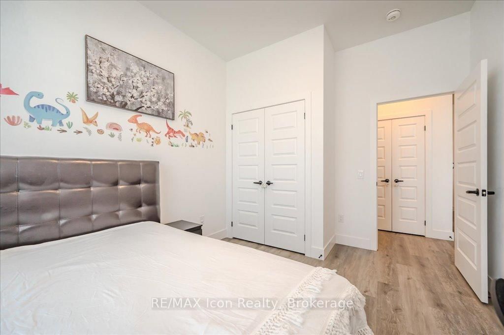 26 Lowes Road W, Unit 105 - Photo 20