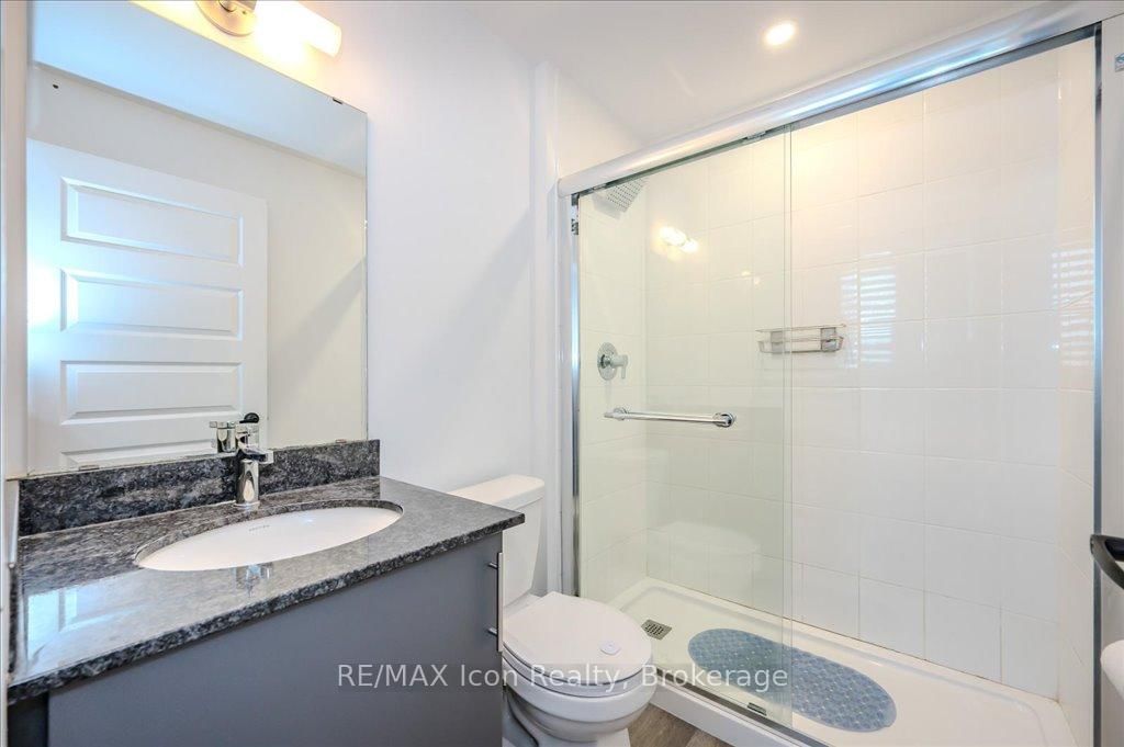 26 Lowes Road W, Unit 105 - Photo 25