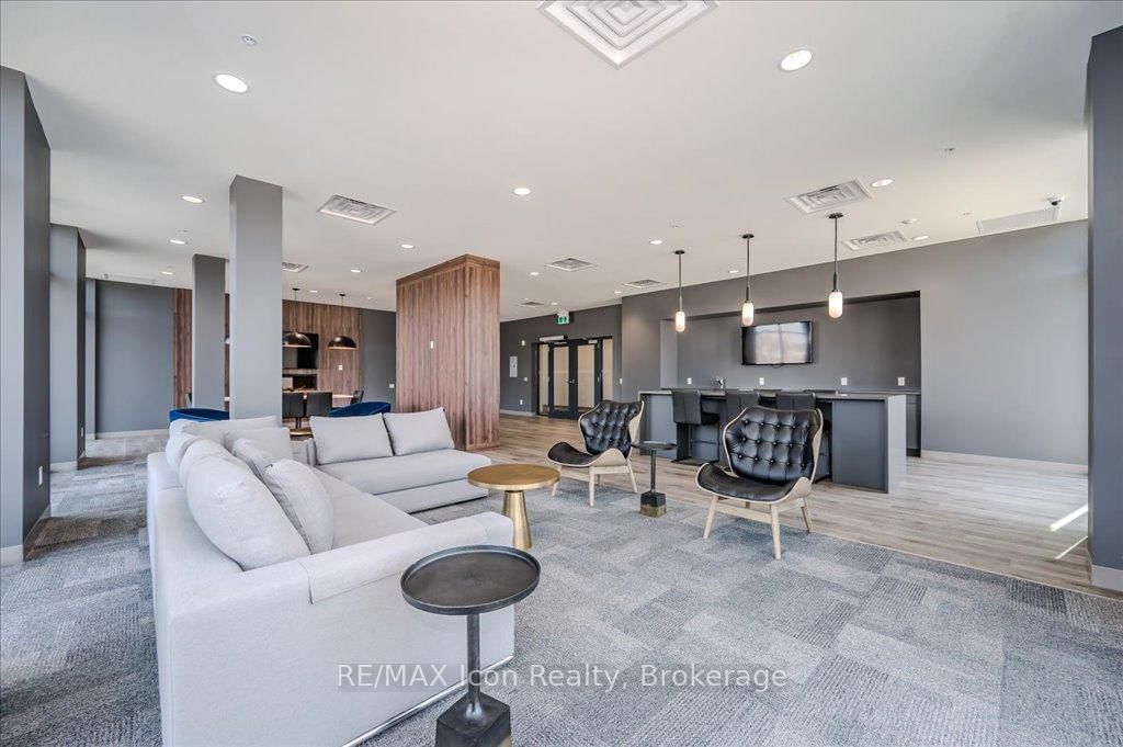 26 Lowes Road W, Unit 105 - Photo 37