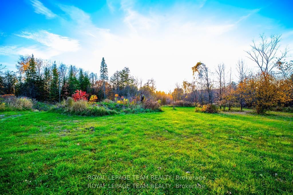 1201 Dunning Road • Orleans, ON photo 6