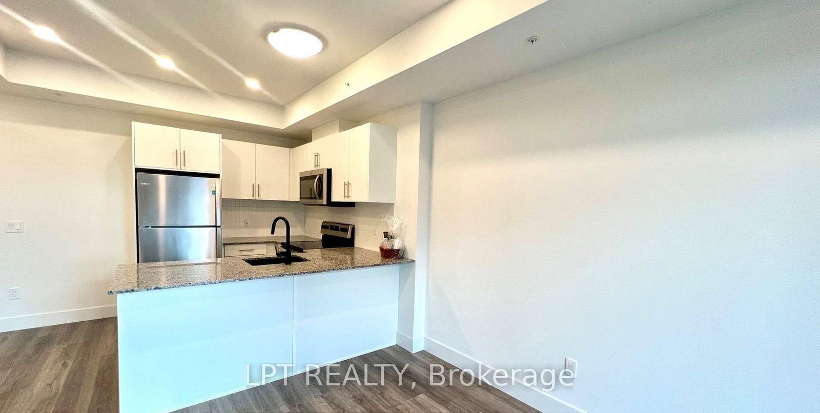 103 Roger Street, Unit 415 - Photo 8