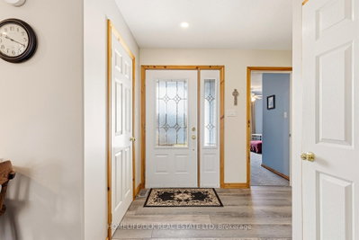 1561 Blue Church Road — more photos