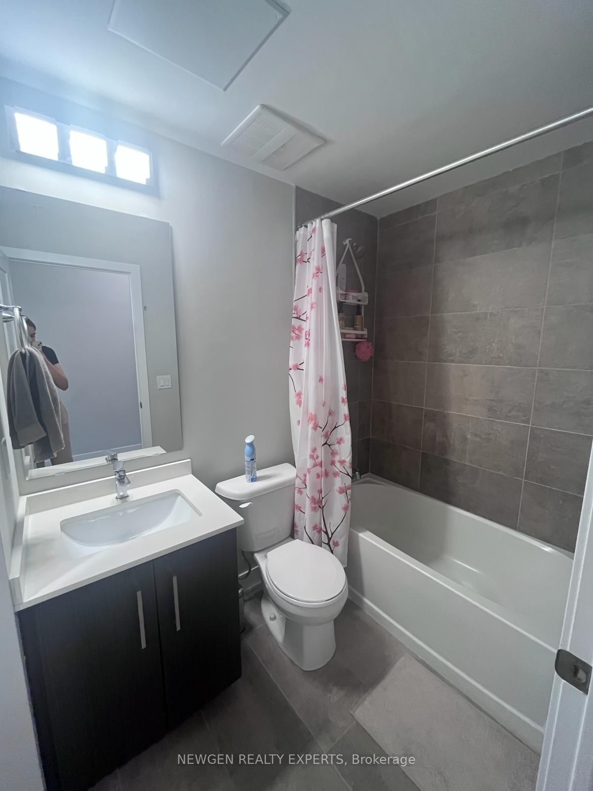 15 Queen Street S, Unit 506 - Photo 6