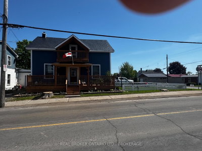 58 Kenyon Street W • North Glengarry, ON photo 4