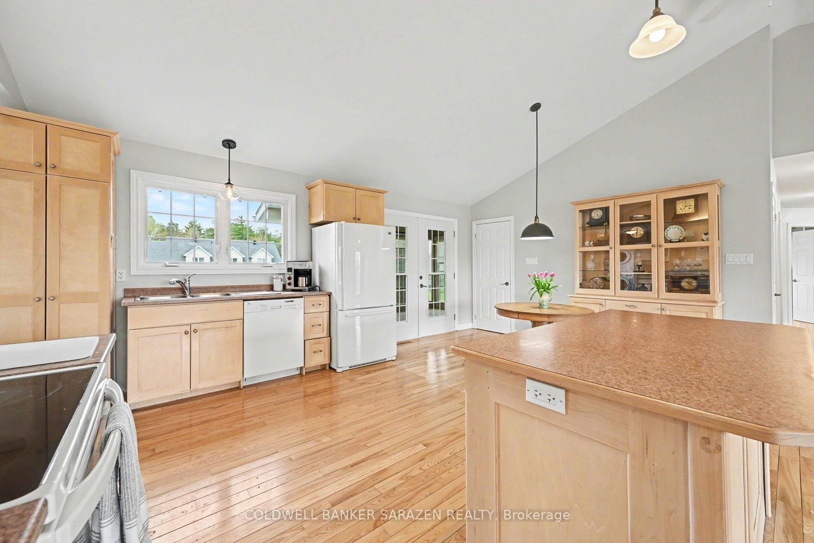 162 Erindale Avenue • Renfrew, ON photo 14