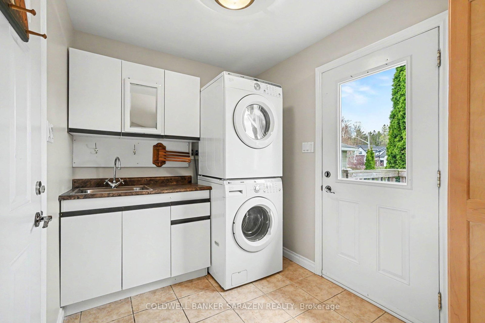162 Erindale Avenue • Renfrew, ON photo 29