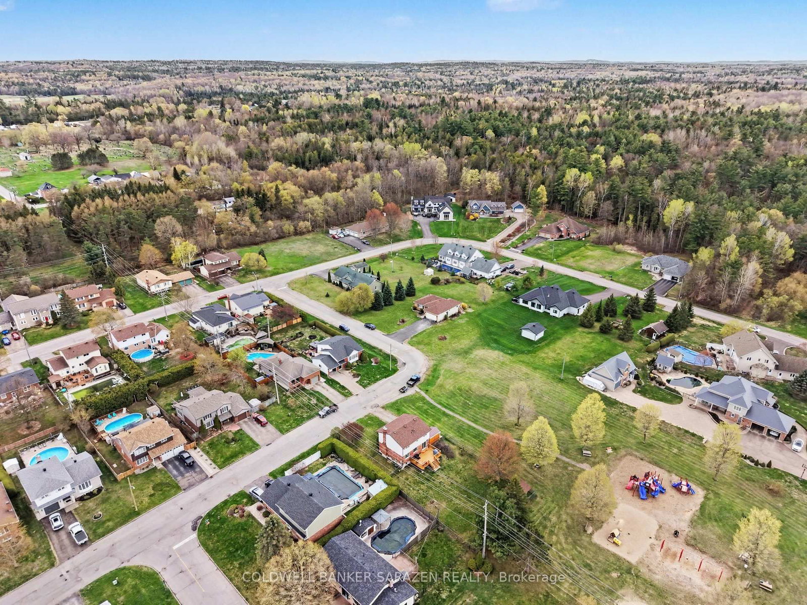 162 Erindale Avenue • Renfrew, ON photo 35