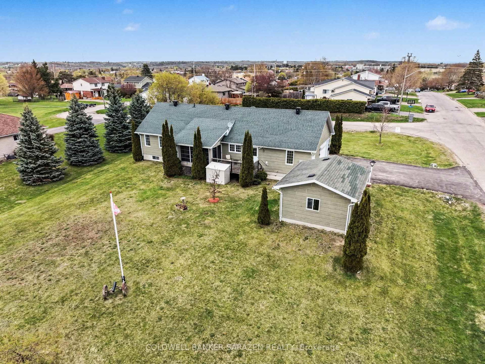 162 Erindale Avenue • Renfrew, ON photo 36