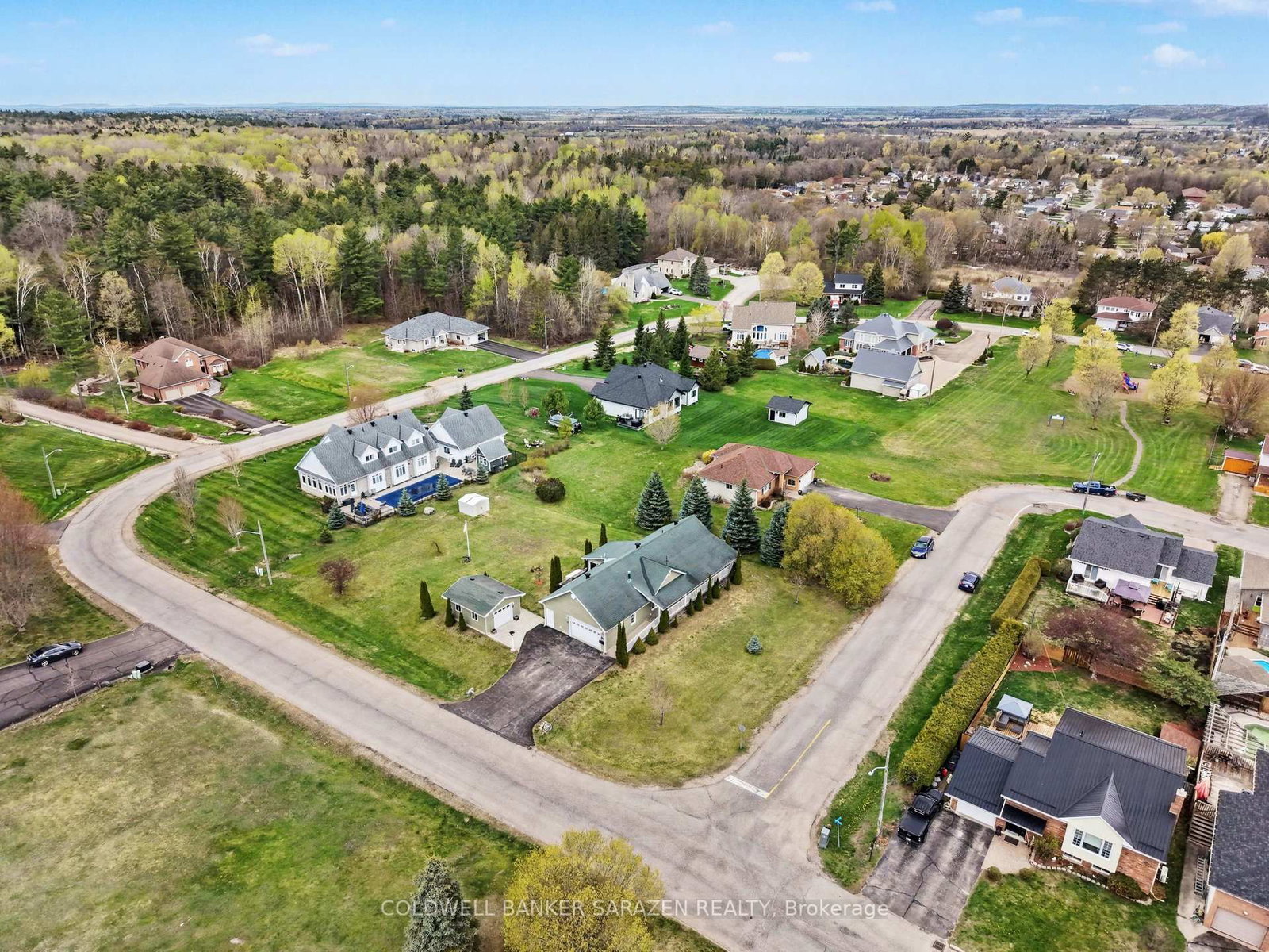 162 Erindale Avenue • Renfrew, ON photo 40